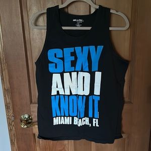 Mens tank top size L